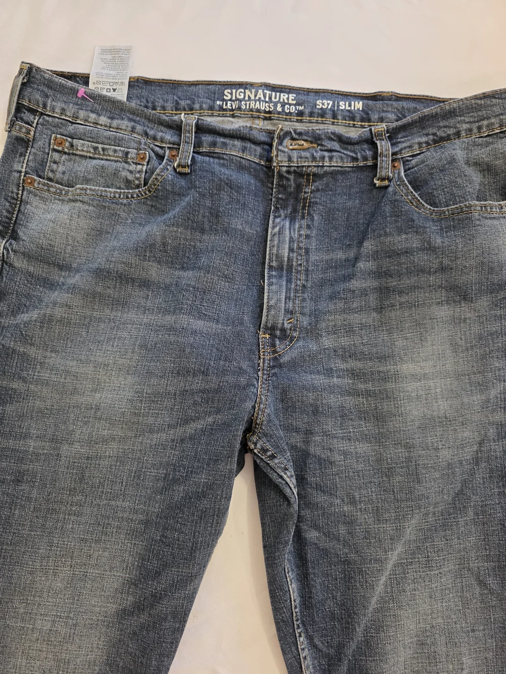 Signature By Levi Denims Slim Straight Fit Blue Stone Wash Jeans Men W40 L30